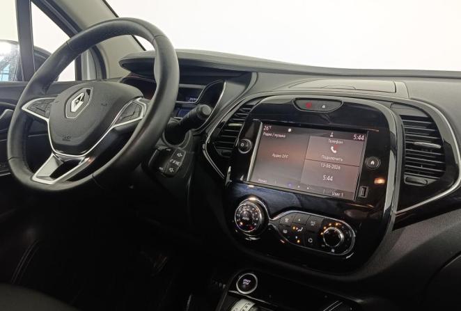Renault Kaptur I Рестайлинг с пробегом 2021 года, цена 1 740 000 рублей, 75359 км, внедорожник, Автокод Объявления