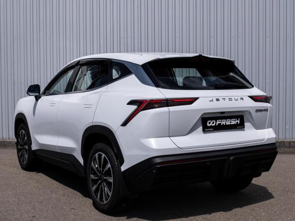 JETOUR DASHING I Рестайлинг с пробегом 2026 года, цена 2 199 000 рублей, 5873 км, внедорожник, Автокод Объявления