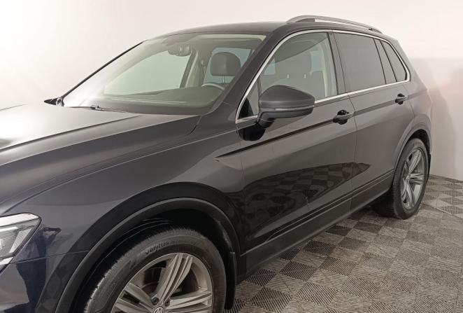 Volkswagen Tiguan II с пробегом 2017 года, цена 2 380 000 рублей, 240582 км, внедорожник, Автокод Объявления