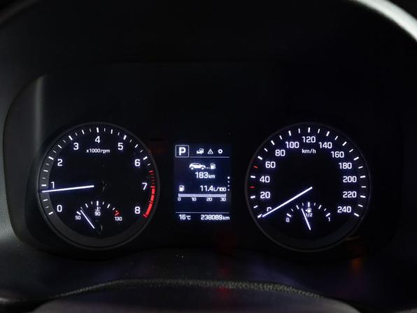 Hyundai Tucson III с пробегом 2016 года, цена 1 990 000 рублей, 238089 км, внедорожник, Автокод Объявления
