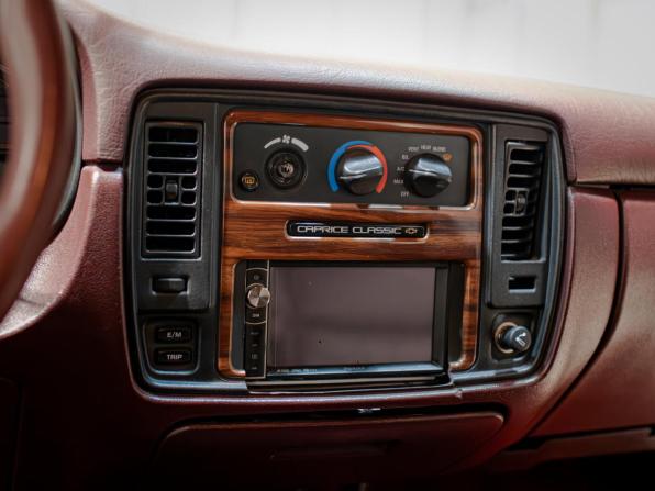 Chevrolet Caprice IV с пробегом 1996 года, цена 1 500 000 рублей, 351507 км, седан, Автокод Объявления