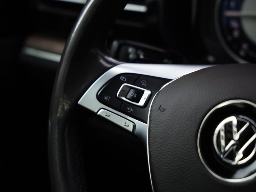 Volkswagen Touareg III Санкт-Петербург  - изображение 13