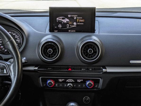 Audi A3 III (8V) Рестайлинг с пробегом 2019 года, цена 2 199 500 рублей, 43500 км, седан, Автокод Объявления