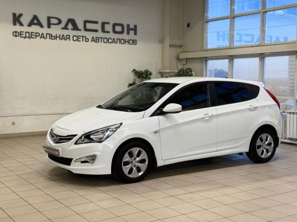 Hyundai Solaris I Рестайлинг с пробегом 2015 года, цена 779 000 рублей, 136000 км, хэтчбек, Автокод Объявления