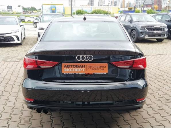 Audi A3 III (8V) Рестайлинг с пробегом 2018 года, цена 2 000 000 рублей, 103000 км, седан, Автокод Объявления