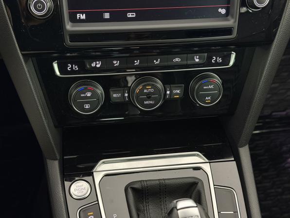 Volkswagen Passat B8 с пробегом 2016 года, цена 2 050 000 рублей, 134060 км, седан, Автокод Объявления