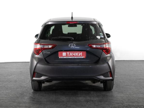 Toyota Vitz III (XP130) Рестайлинг 2 с пробегом 2017 года, цена 870 500 рублей, 164000 км, хэтчбек, Автокод Объявления