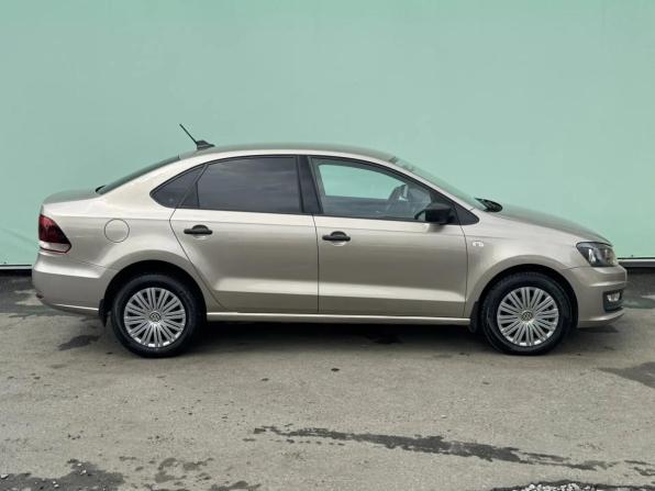 Volkswagen Polo V Рестайлинг с пробегом 2020 года, цена 1 320 000 рублей, 122500 км, седан, Автокод Объявления