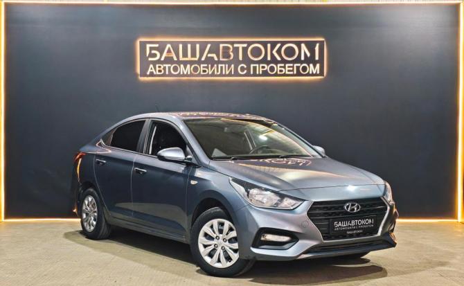 Hyundai Solaris II с пробегом 2018 года, цена 1 100 000 рублей, 126341 км, седан, Автокод Объявления