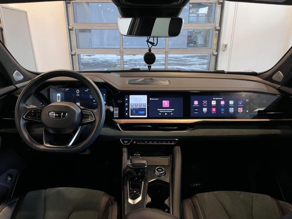Geely Monjaro I с пробегом 2023 года, цена 3 350 000 рублей, 50342 км, внедорожник, Автокод Объявления