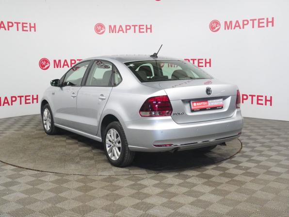 Volkswagen Polo V Рестайлинг с пробегом 2019 года, цена 1 079 000 рублей, 161604 км, седан, Автокод Объявления