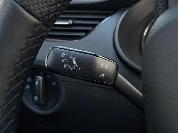 Skoda Octavia III (A7) Рестайлинг с пробегом 2019 года, цена 1 578 000 рублей, 104015 км, лифтбек, Автокод Объявления