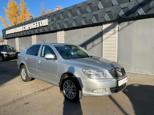Skoda Octavia II (A5) Рестайлинг с пробегом 2012 года, цена 792 317 рублей, 199465 км, лифтбек, Автокод Объявления