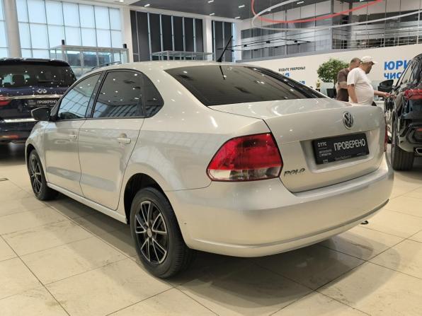 Volkswagen Polo V с пробегом 2013 года, цена 680 000 рублей, 142301 км, седан, Автокод Объявления