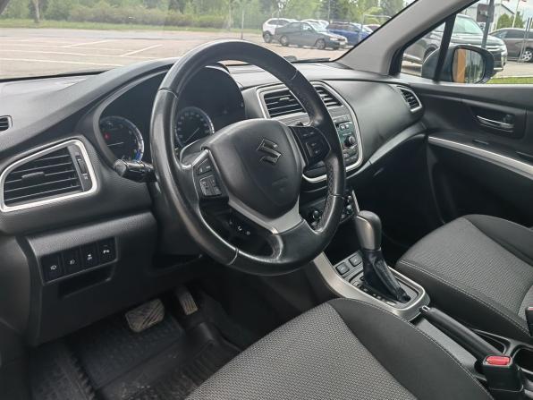 Suzuki SX4 II (S-Cross) с пробегом 2014 года, цена 1 130 000 рублей, 100000 км, хэтчбек, Автокод Объявления