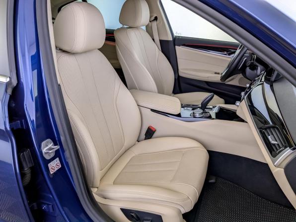 BMW 5 серии VII (G30/G31/G38) Рестайлинг с пробегом 2021 года, цена 4 450 000 рублей, 45578 км, седан, Автокод Объявления