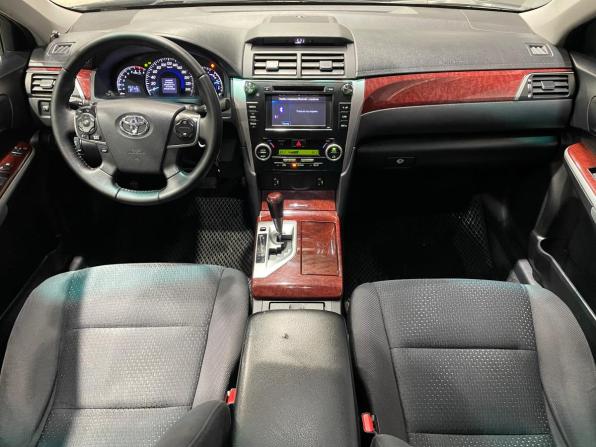 Toyota Camry VII (XV50) с пробегом 2013 года, цена 1 428 000 рублей, 165910 км, седан, Автокод Объявления