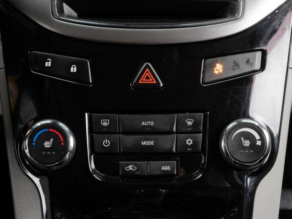 Chevrolet Orlando I с пробегом 2012 года, цена 1 049 000 рублей, 266089 км, компактвэн, Автокод Объявления