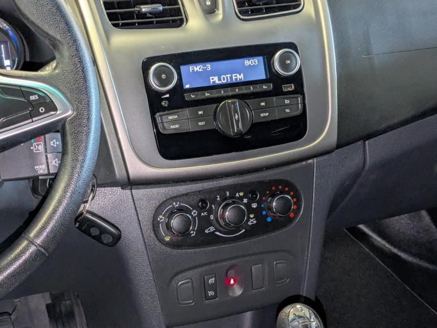 Renault Sandero II Рестайлинг Екатеринбург  - изображение 11