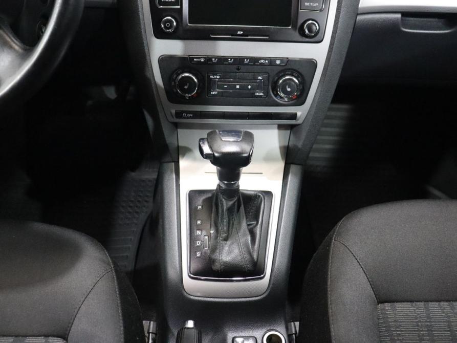 Skoda Octavia II (A5) Рестайлинг Москва  - изображение 18