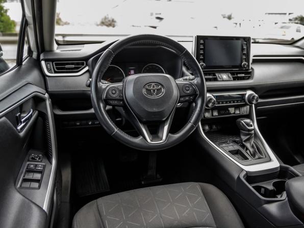 Toyota RAV4 V (XA50) с пробегом 2021 года, цена 2 998 000 рублей, 65712 км, внедорожник, Автокод Объявления