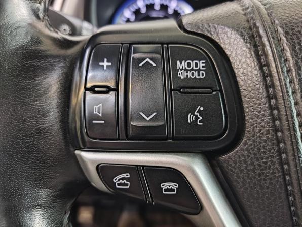 Toyota Highlander III (XU50) с пробегом 2014 года, цена 2 700 000 рублей, 225949 км, внедорожник, Автокод Объявления