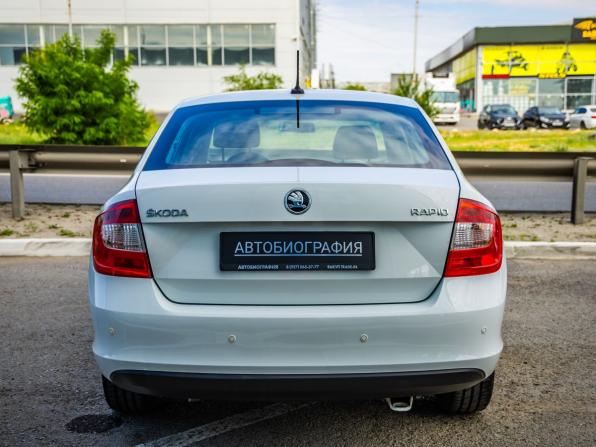 Skoda Rapid I Рестайлинг с пробегом 2017 года, цена 1 048 000 рублей, 229622 км, лифтбек, Автокод Объявления