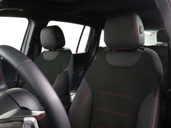 Mercedes-Benz GLB I (X247) Рестайлинг с пробегом 2024 года, цена 6 499 000 рублей, 3633 км, внедорожник, Автокод Объявления