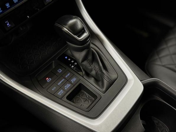 Toyota RAV4 V (XA50) с пробегом 2021 года, цена 2 800 000 рублей, 153491 км, внедорожник, Автокод Объявления