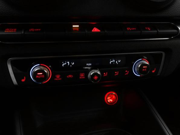 Audi A3 III (8V) с пробегом 2013 года, цена 1 550 000 рублей, 175930 км, хэтчбек, Автокод Объявления
