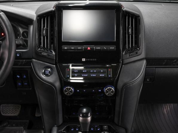 Toyota Land Cruiser 200 Series Рестайлинг 2 с пробегом 2018 года, цена 5 498 000 рублей, 181226 км, внедорожник, Автокод Объявления