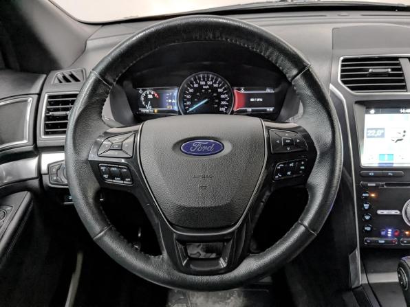 Ford Explorer V Рестайлинг 2 с пробегом 2018 года, цена 3 590 000 рублей, 112179 км, внедорожник, Автокод Объявления