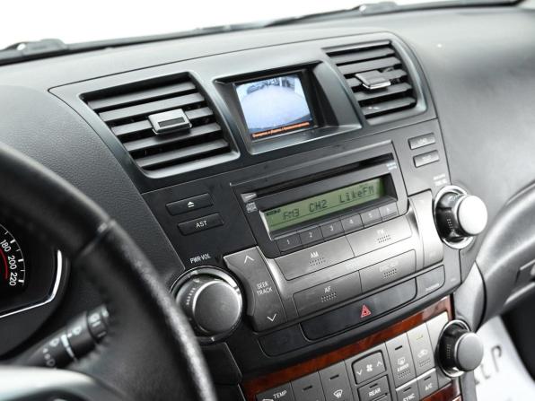 Toyota Highlander II (XU40) Рестайлинг с пробегом 2013 года, цена 1 299 000 рублей, 138358 км, внедорожник, Автокод Объявления