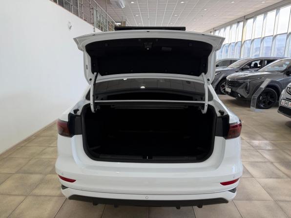 Geely Emgrand II с пробегом 2024 года, цена 1 600 000 рублей, 28582 км, седан, Автокод Объявления