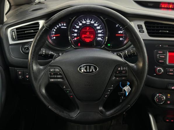 Kia Ceed II с пробегом 2013 года, цена 1 250 000 рублей, 82960 км, хэтчбек, Автокод Объявления