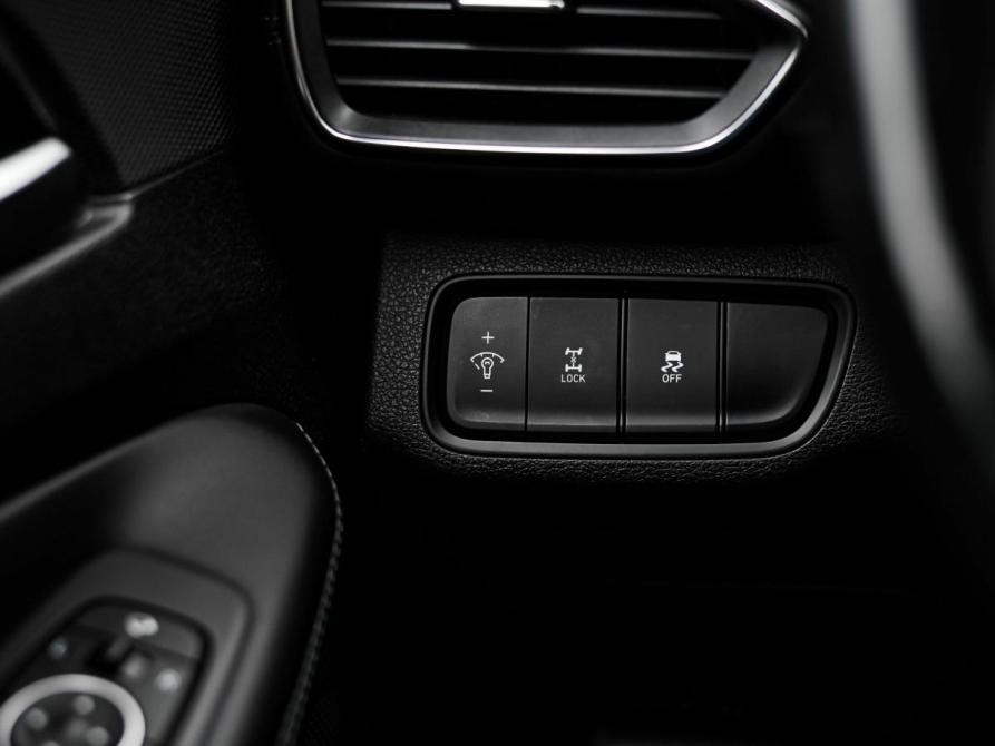 Hyundai Santa Fe IV Санкт-Петербург  - изображение 12