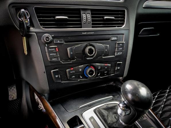 Audi Q5 I (8R) с пробегом 2011 года, цена 1 299 000 рублей, 217100 км, внедорожник, Автокод Объявления