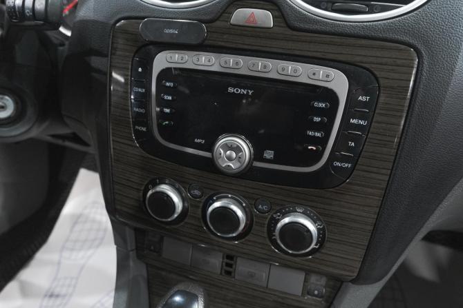 Ford Focus II Рестайлинг с пробегом 2008 года, цена 599 000 рублей, 185000 км, седан, Автокод Объявления