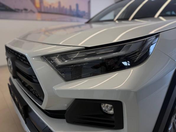 Toyota RAV4 V (XA50) с пробегом 2023 года, цена 3 760 500 рублей, 23792 км, внедорожник, Автокод Объявления
