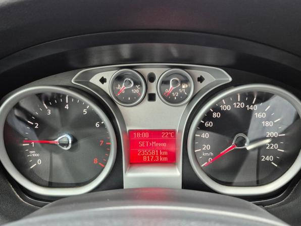 Ford Focus II Рестайлинг с пробегом 2010 года, цена 625 000 рублей, 235000 км, седан, Автокод Объявления