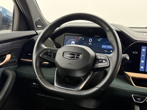 Geely Monjaro I с пробегом 2023 года, цена 3 245 000 рублей, 29267 км, внедорожник, Автокод Объявления