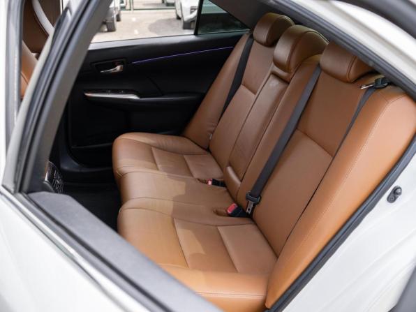 Toyota Camry VII (XV50) Рестайлинг с пробегом 2016 года, цена 2 799 000 рублей, 141065 км, седан, Автокод Объявления