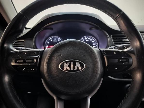 Kia Rio IV с пробегом 2018 года, цена 1 150 000 рублей, 163000 км, седан, Автокод Объявления