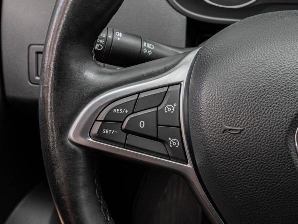 Renault Arkana I с пробегом 2021 года, цена 1 430 000 рублей, 87982 км, внедорожник, Автокод Объявления