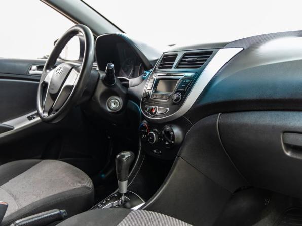 Hyundai Solaris I с пробегом 2014 года, цена 578 000 рублей, 200616 км, седан, Автокод Объявления