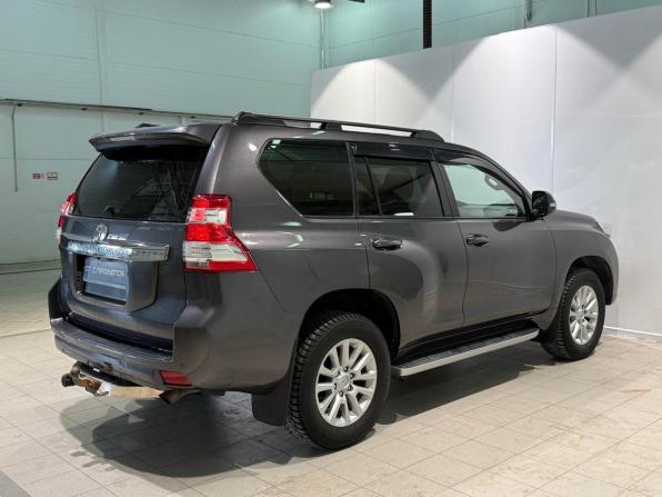Toyota Land Cruiser Prado 150 Series Рестайлинг 1 с пробегом 2014 года, цена 3 000 000 рублей, 228000 км, внедорожник, Автокод Объявления