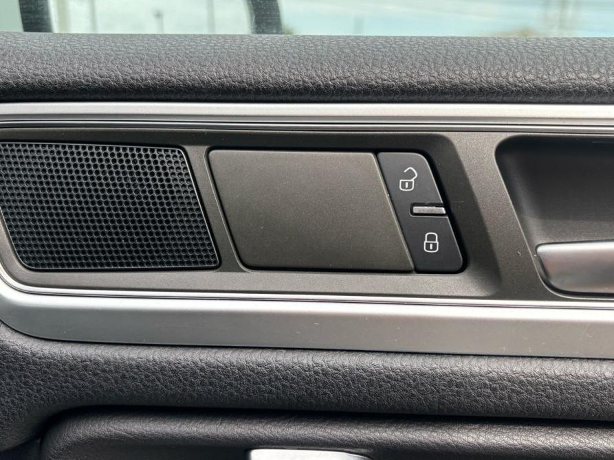 Volkswagen Touareg II Рестайлинг Калуга  - изображение 14