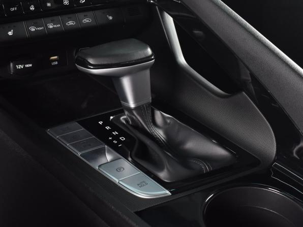 Hyundai Elantra VII (CN7) с пробегом 2021 года, цена 2 249 995 рублей, 51147 км, седан, Автокод Объявления