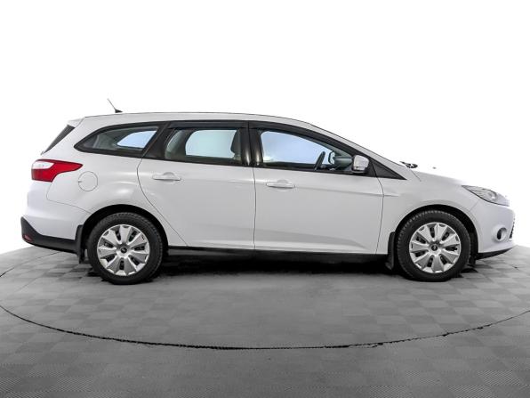 Ford Focus III с пробегом 2015 года, цена 875 000 рублей, 137938 км, универсал, Автокод Объявления