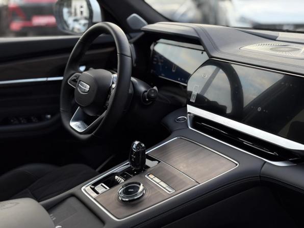 Geely Monjaro I с пробегом 2025 года, цена 3 750 000 рублей, 19500 км, внедорожник, Автокод Объявления